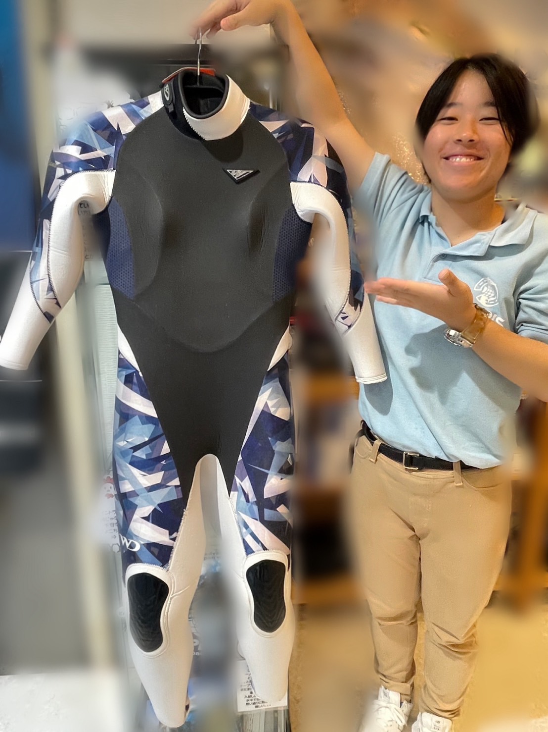ウェットスーツ ※未使用ですが5年保管 黒っぽく