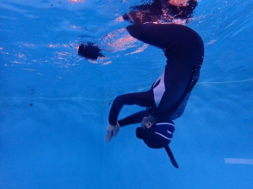 意外と難しいジャックナイフ(スキンダイビング)